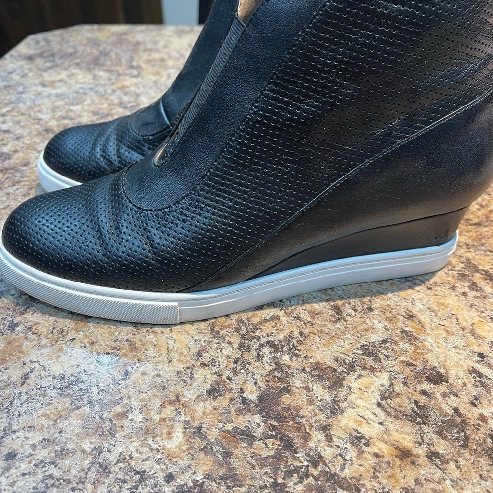 Linea Paolo wedge sneakers size 8.5